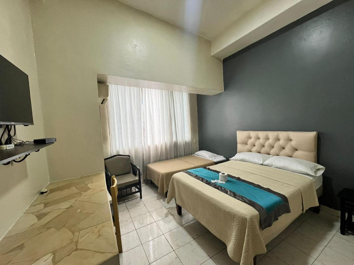 Atlantic Suites Hotel Гуаякиль Экстерьер фото
