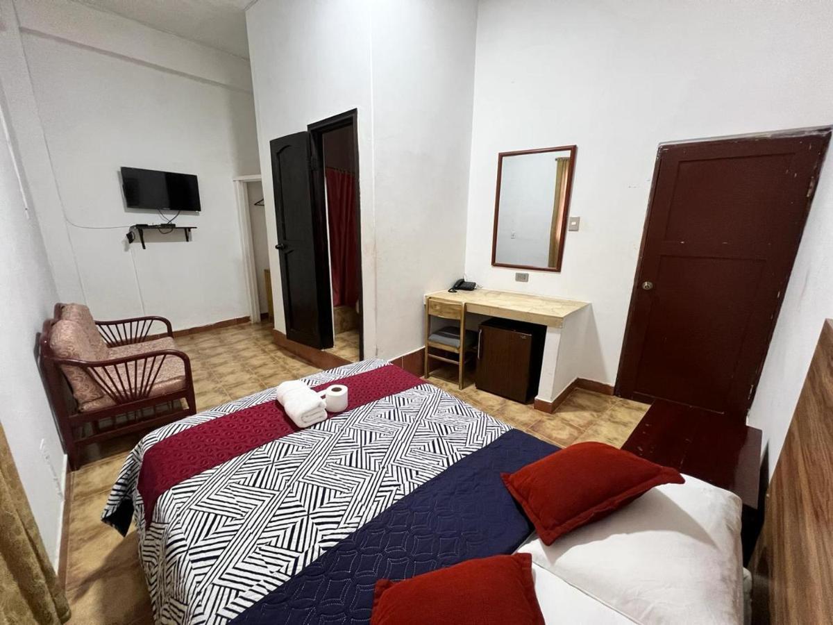 Atlantic Suites Hotel Гуаякиль Экстерьер фото
