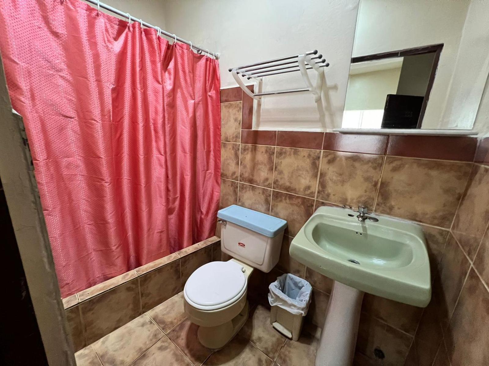 Atlantic Suites Hotel Гуаякиль Экстерьер фото